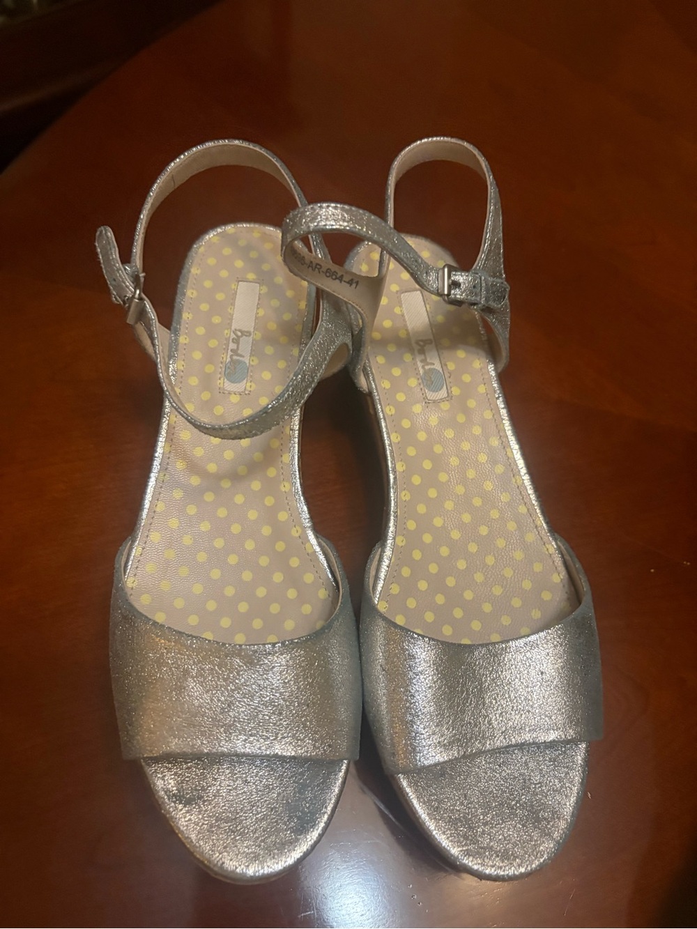 Boden Silver Metallic Open-Toe Ankle Strap platform sandals size 41